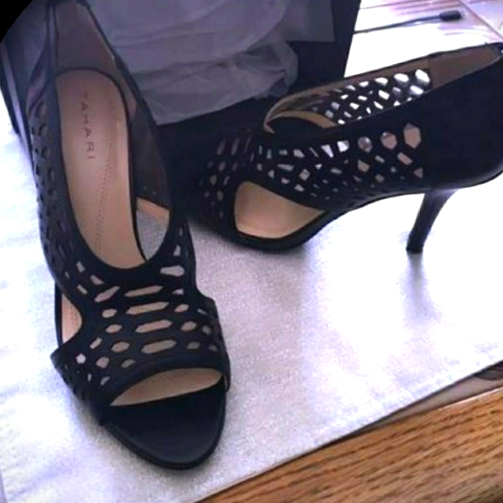 Tahari Mesh Cut Out Heels - Size 8